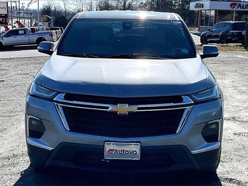 Used 2023 Chevrolet Traverse LS w/ Safety Package image 7