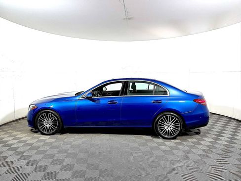 Used 2023 Mercedes-Benz C 300 4MATIC Sedan image 4