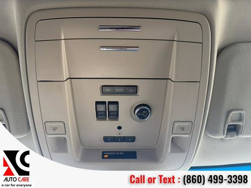 Used 2020 GMC Yukon XL Denali w/ Open Road Package image 30