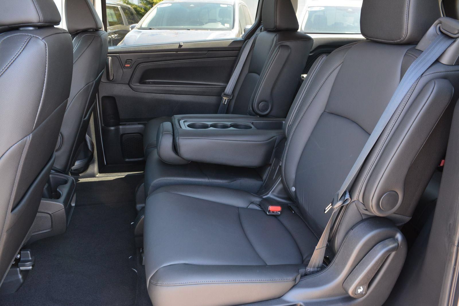 Used 2026 Honda Odyssey EX-L image 14