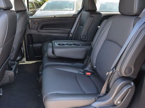 Used 2026 Honda Odyssey EX-L image 14