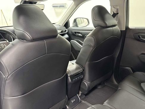 Certified 2022 Toyota Highlander XLE image 27