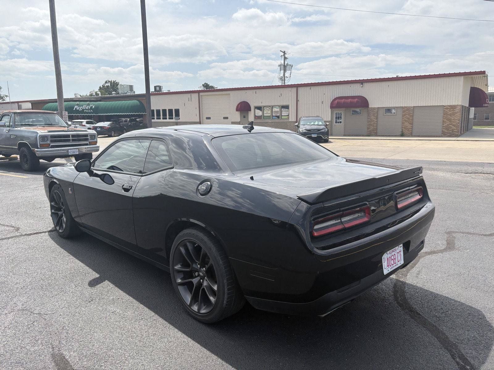 Used 2021 Dodge Challenger R/T Scat Pack w/ Driver Convenience Group RWD image 22