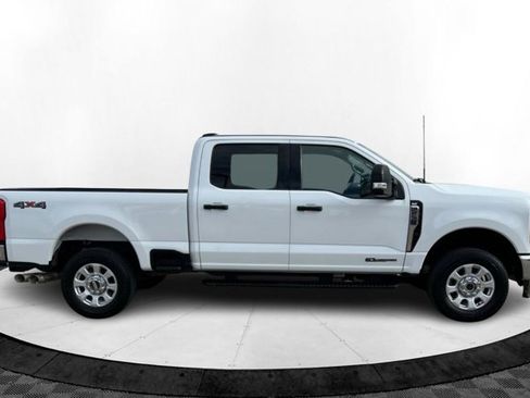 Used 2024 Ford F250 XLT image 6