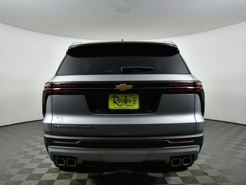 New 2026 Chevrolet Traverse LT w/ LPO, Floor Liner Package AWD/4WD image 12