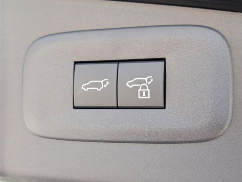 New 2026 Lexus RZ 450e AWD image 10