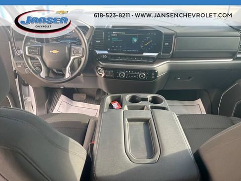 Used 2025 Chevrolet Silverado 2500 LT AWD/4WD image 19