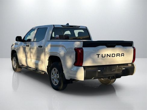 New 2026 Toyota Tundra SR image 7