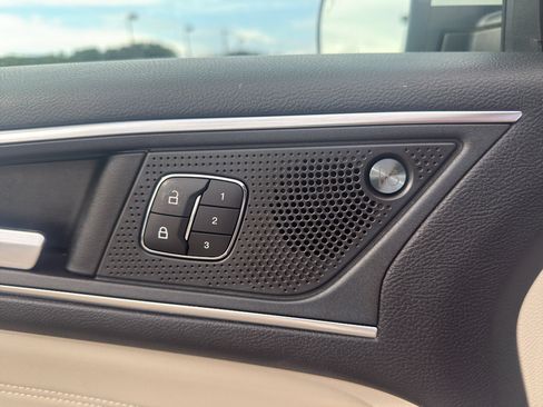 Used 2021 Ford Edge Titanium w/ Equipment Group 301A FWD image 16
