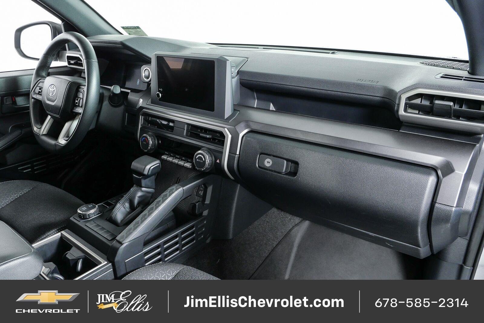 Used 2025 Toyota 4Runner SR5 RWD image 22