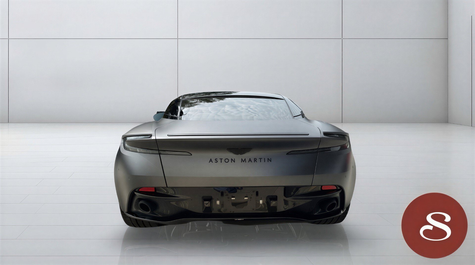 Used 2024 Aston Martin DB12 Coupe RWD image 8