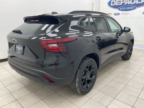New 2026 Chevrolet Trax LT w/ Driver Confidence Package FWD image 20