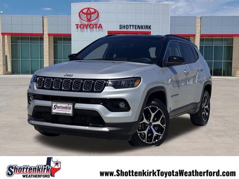 Used 2025 Jeep Compass Limited AWD/4WD image 1