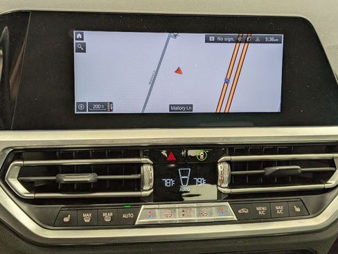 Used 2021 BMW 430i Coupe w/ M Sport Package image 23