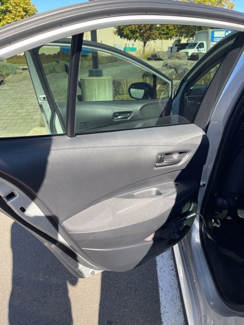 Used 2024 Toyota Corolla LE w/ LE Convenience Package FWD image 5