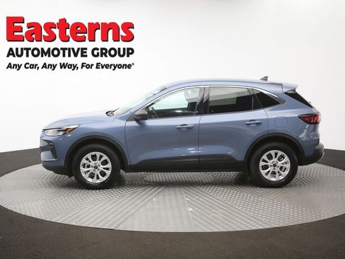 Used 2023 Ford Escape Active w/ Tech Pack #1 AWD/4WD image 59