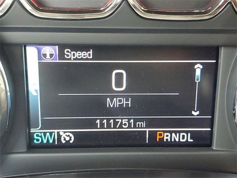 Used 2018 Chevrolet Silverado 1500 LT image 16