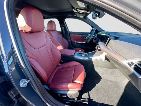 New 2026 BMW 330i Sedan w/ Convenience Package image 23