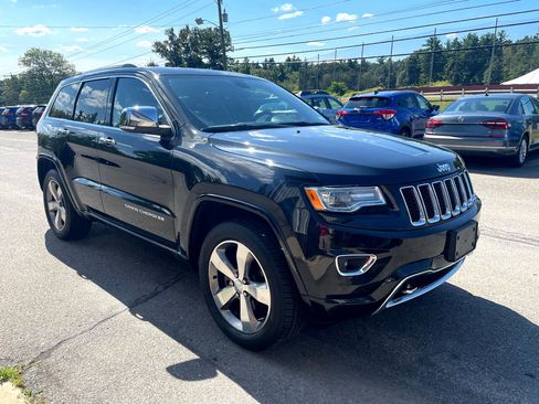 Used 2015 Jeep Grand Cherokee Overland image 3