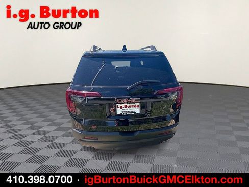 Certified 2023 GMC Acadia SLE w/ Driver Convenience Package AWD/4WD image 2