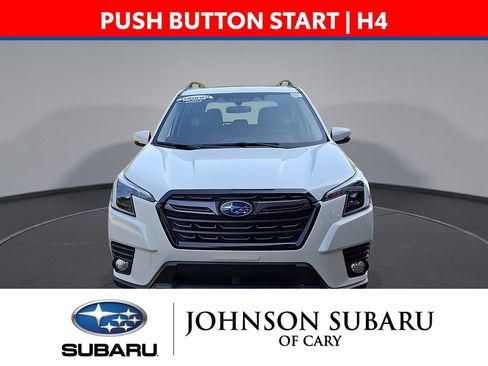 Used 2023 Subaru Forester Limited AWD/4WD image 8