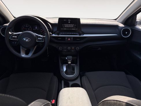 Used 2020 Kia Forte LXS FWD image 10