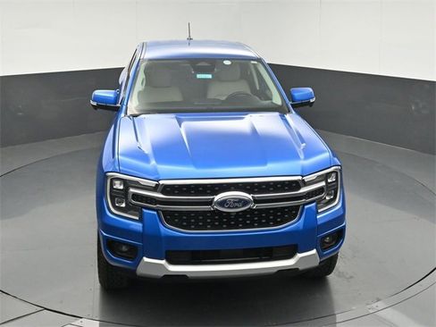 Used 2025 Ford Ranger Lariat w/ Chrome Accent Package image 39