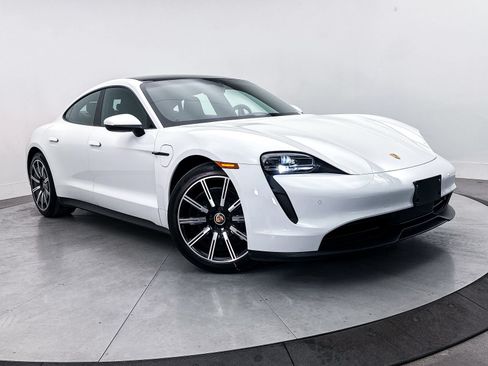 Used 2024 Porsche Taycan RWD image 24