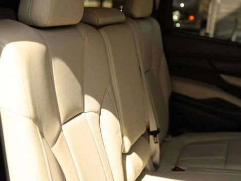 Used 2020 Subaru Ascent Limited image 40