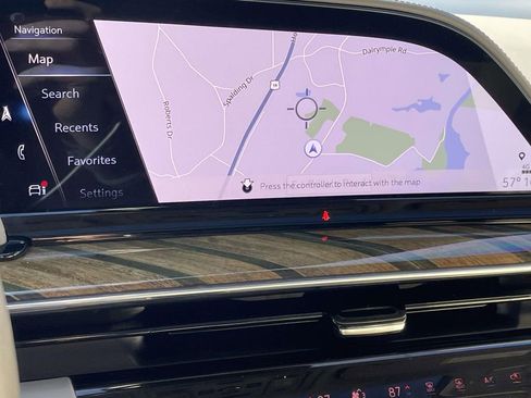 Used 2022 Cadillac Escalade Sport Platinum image 26