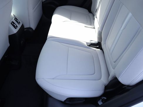 New 2026 Hyundai Tucson SEL image 9