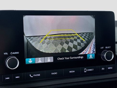 Used 2025 Honda CR-V Sport image 13