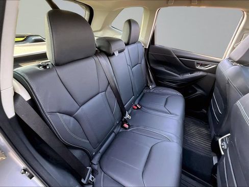 Used 2021 Subaru Forester Limited AWD/4WD image 22