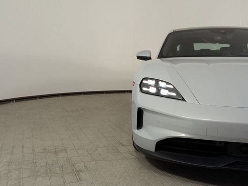 New 2025 Porsche Taycan 4S AWD/4WD image 12