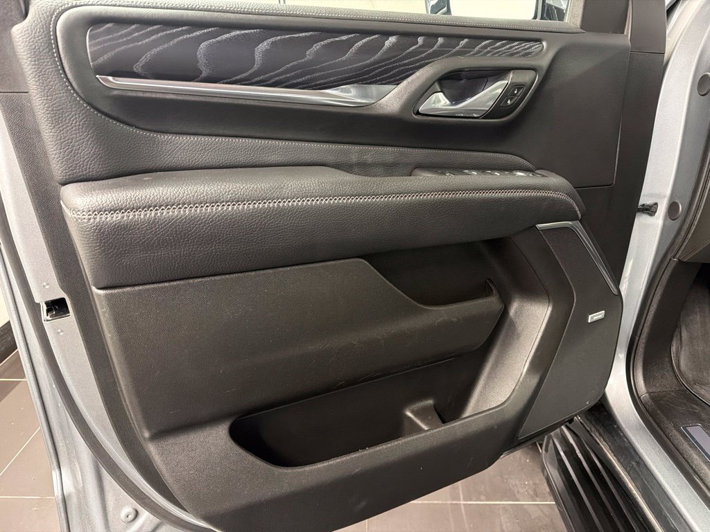 Used 2023 GMC Yukon Denali w/ LPO, Floor Liner Package AWD/4WD image 27