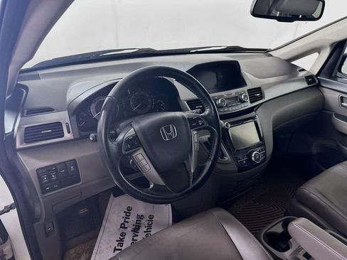 Used 2014 Honda Odyssey Touring image 10