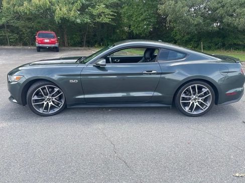 Used 2015 Ford Mustang GT Premium w/ Equipment Group 401A RWD image 3