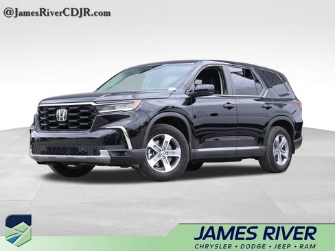 Used 2025 Honda Pilot EX-L image 1