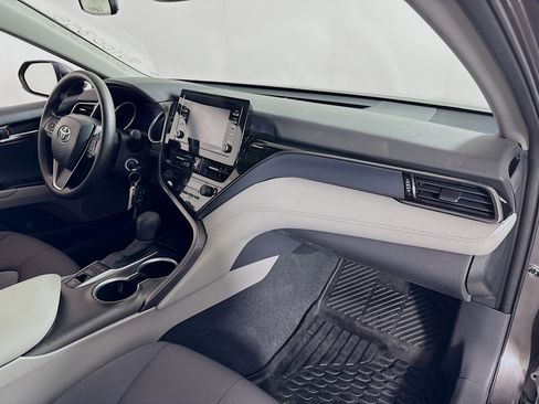 Certified 2023 Toyota Camry LE image 25