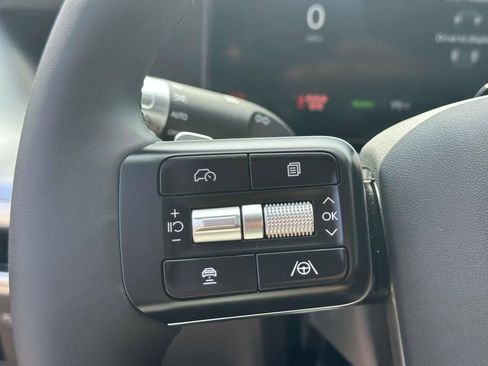 New 2026 Hyundai Ioniq 9 SE AWD/4WD image 19