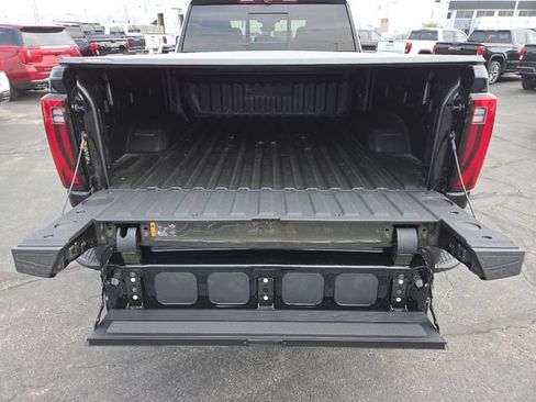 New 2026 GMC Sierra 3500 Denali w/ Denali Reserve Package AWD/4WD image 30