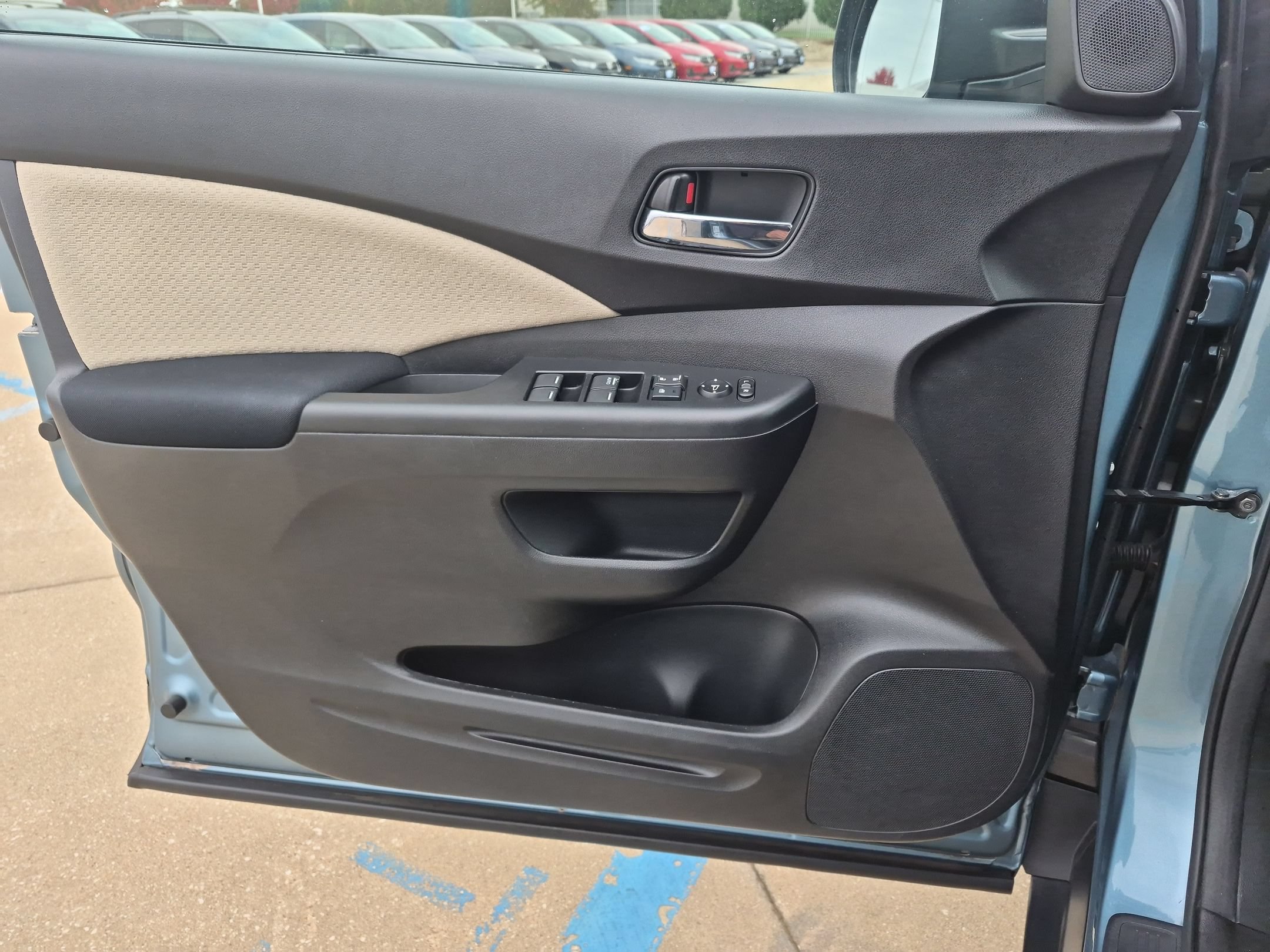 Used 2015 Honda CR-V EX image 12