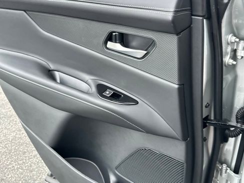 New 2025 Nissan Murano SL w/ Cargo Package image 16