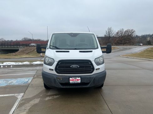 Used 2016 Ford Transit 250 130 Low Roof image 3