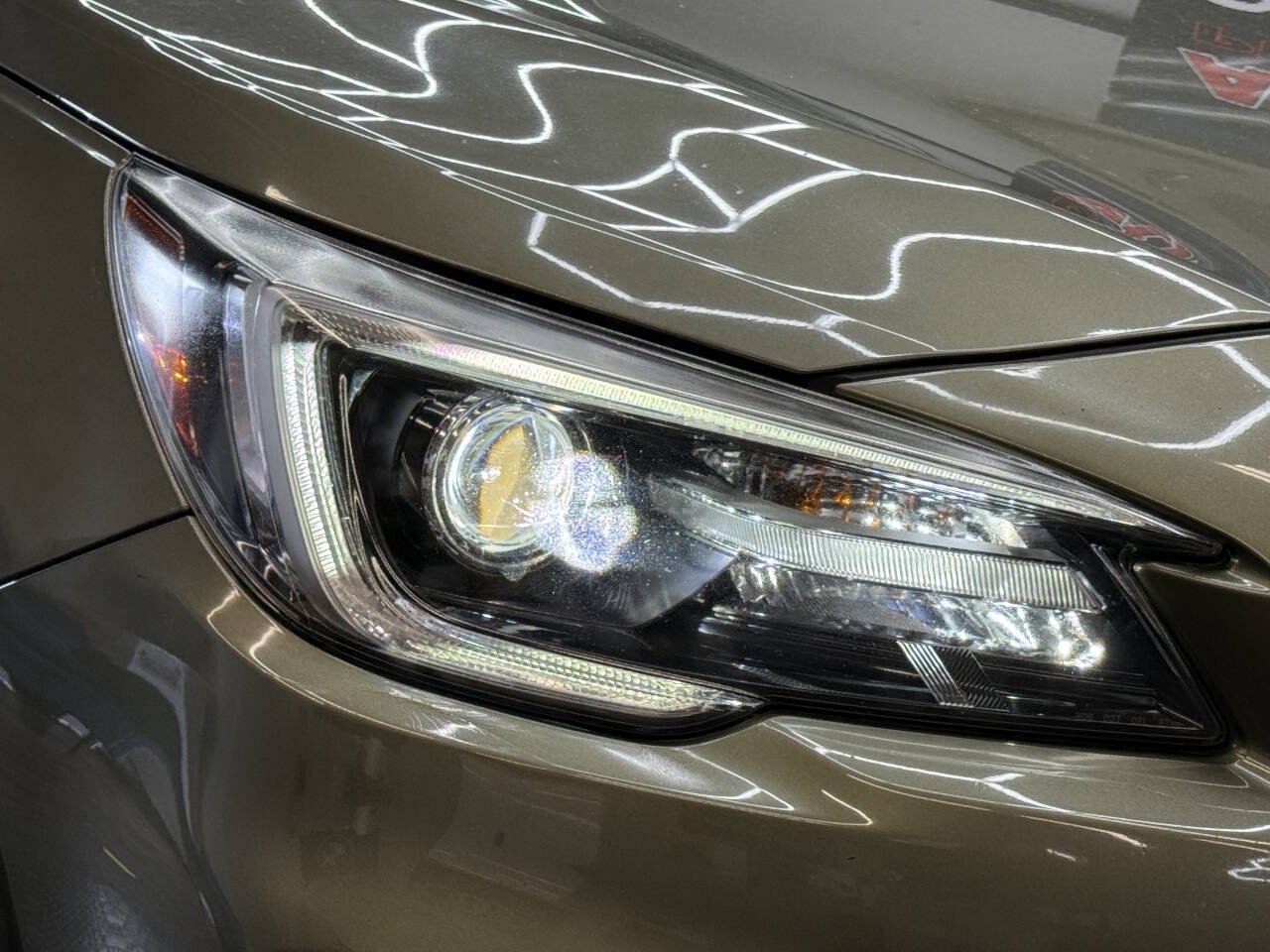 Used 2018 Subaru Outback 3.6R Touring w/ Protection Package #1 AWD/4WD image 4