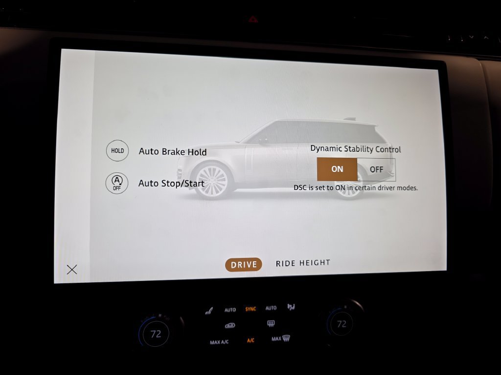 Certified 2023 Land Rover Range Rover SE AWD/4WD image 40