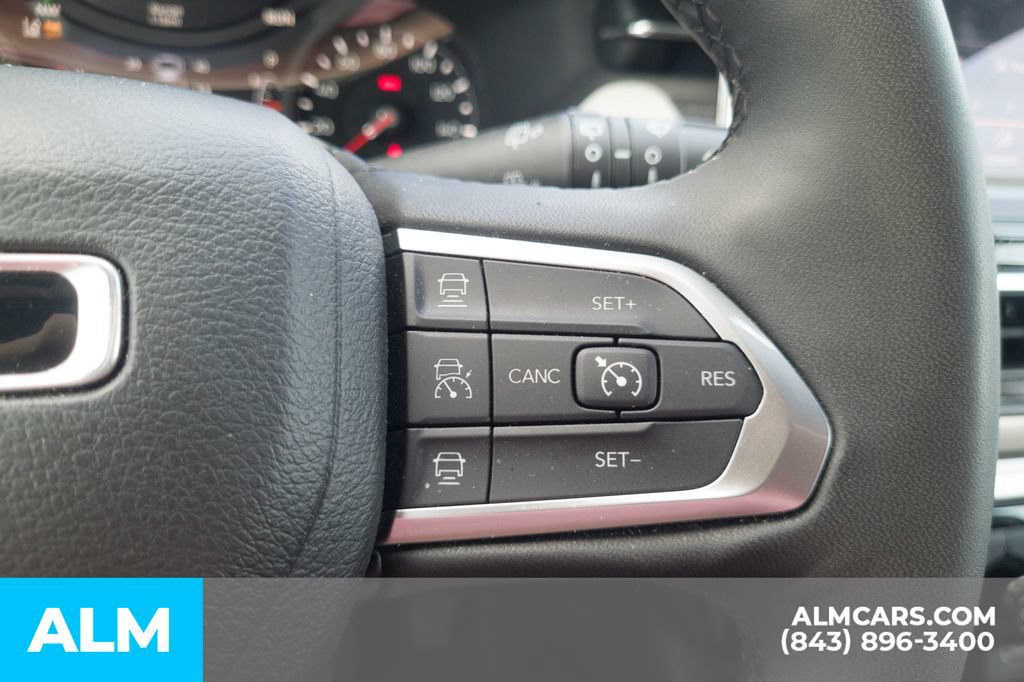 Used 2025 Jeep Compass Limited AWD/4WD image 27