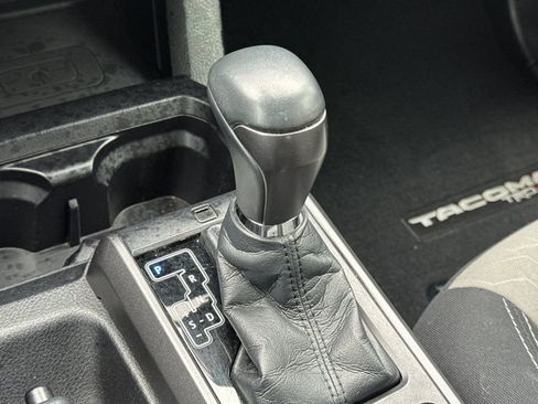 Used 2021 Toyota Tacoma TRD Sport w/ Technology Package RWD image 20