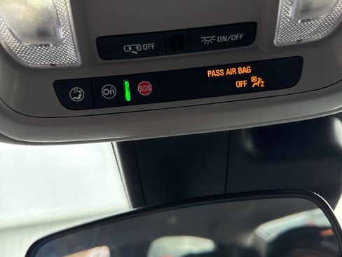 Used 2023 Chevrolet Malibu LT image 13