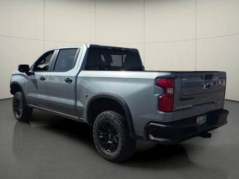 Used 2023 Chevrolet Silverado 1500 ZR2 w/ Technology Package image 6